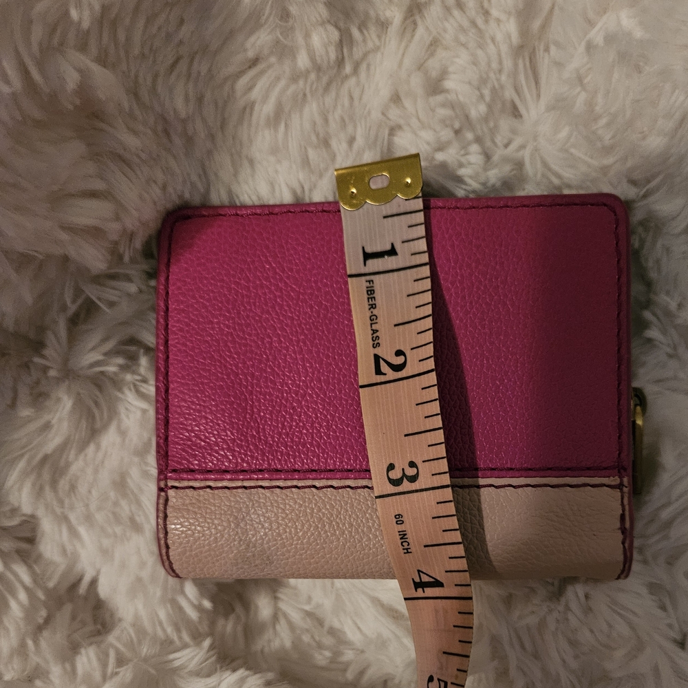 💗 Pink Fossil Leather Wallet - Picture 8 of 8